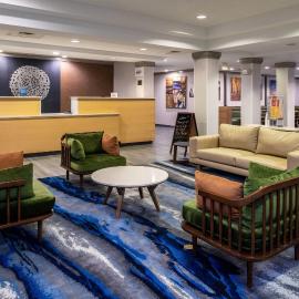 Fairfield Inn & Suites High Point Archdale，位于Archdale的酒店