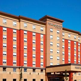 Four Points by Sheraton Edmonton Gateway，位于埃德蒙顿的酒店