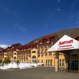 Tsaghkadzor Marriott Hotel,位于萨克德佐尔镇的酒店