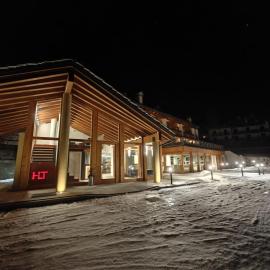 Hotel La Thuile Resort & SPA,位于拉特乌伊莱的酒店