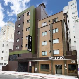 Hotel Pitol,位于巴拉奈里奥-坎布里乌的酒店