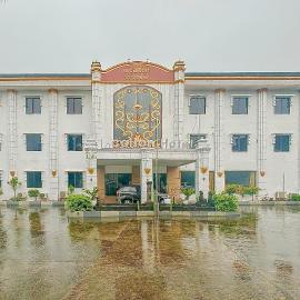 Urbanview Hotel D Calton Sukabumi，位于Cicurug的酒店