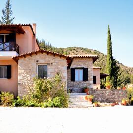 Aesthetic Delight - Stone Villa in Mystras