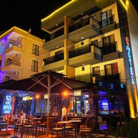 MOPE Hotel，位于泰基尔达的酒店