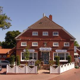 Hotel Schatthaus，位于特希尔的酒店