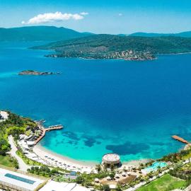 Le Meridien Bodrum Beach Resort，位于博阿齐奇的酒店