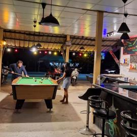 99Hostel&Bar Koh Chang，位于象岛的酒店