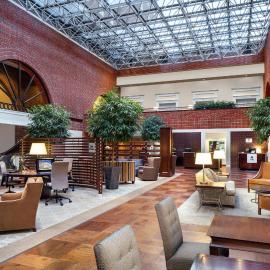 Sheraton Raleigh Hotel，位于罗利的酒店