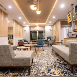 TownePlace Suites by Marriott Conroe，位于孔洛的酒店