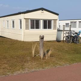 Stacaravan Duingras Ameland，位于内斯的酒店