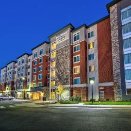 Residence Inn by Marriott Blacksburg-University,位于布莱克斯堡的酒店