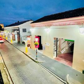 HOTEL EDELMIRA，位于科米坦德多明格斯的酒店