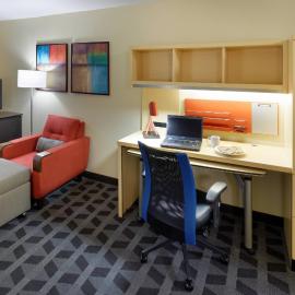 TownePlace Suites Joplin，位于乔普林的酒店
