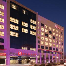 Hotel Ramada Pitesti,位于皮特什蒂的酒店