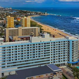 Residence Inn Fort Lauderdale Pompano Beach/Oceanfront，位于帕诺滩的酒店