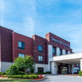 SpringHill Suites Statesboro University Area,位于斯泰茨伯勒的酒店
