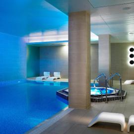 Lingfield Park Marriott Hotel & Country Club,位于灵格弗尔德的酒店