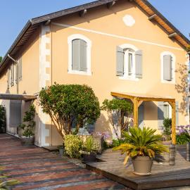 LOGIS HOTELS - Hôtel et Restaurant L'Océana,位于朗通的酒店