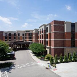 Courtyard by Marriott Cincinnati Midtown/Rookwood，位于辛辛那提的酒店