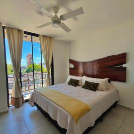 Studio for Tourism or Business Trip，位于科连特斯的酒店