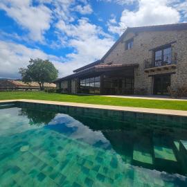 Hotel Rural Izarbe，位于La Parte de Sotoscueva的酒店