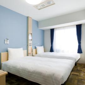Toyoko Inn Gifu-hashima-eki Shinkansen Minami-guchi,位于端岛的酒店
