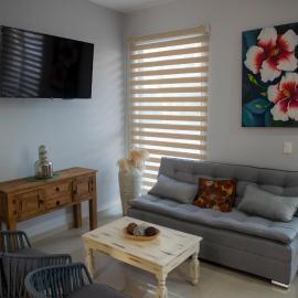 2br/2ba Condo 1 block to ocean! - Unit 3，位于马萨特兰的酒店