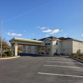 Lititz Pointe Inn and Suites，位于利蒂茨的酒店