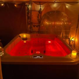 Choisy le Jacuzzi，位于Choisy-au-Bac的酒店