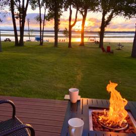 Leech Lake Resort Bed & Breakfast，位于Walker的酒店