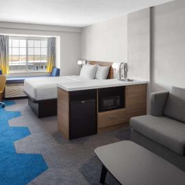 Microtel Inn & Suites by Wyndham Rapid City，位于拉皮德城的酒店