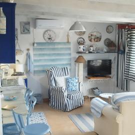 Kynosoura's sea view，位于Ambelákia的酒店