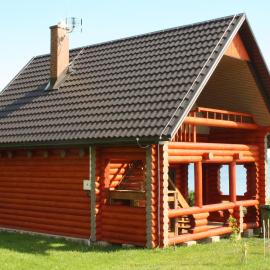 Brīvdienu mājiņa " Kļava"，位于Čornaja的酒店
