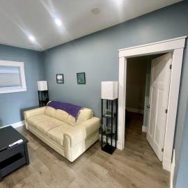 Long Lake Getaway - Modern, Quiet Accessible Suite, No Stairs or Steps, includes Washer & Dryer with Xbox and Switch 2 for entertainment