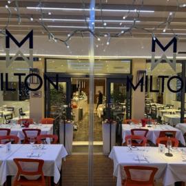 Hotel Ristorante Milton,位于瓦拉泽的酒店