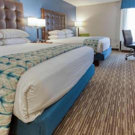 Heritage Inn & Suites St Louis Fenton, Trademark by Wyndham，位于芬顿的酒店