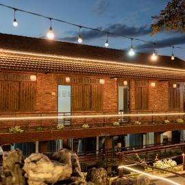 D Banlieue Homestay And Coffee TP Kon Tum,位于Kon Tum的酒店