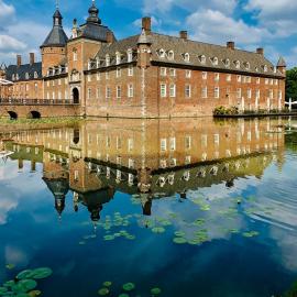 Romantik Parkhotel Wasserburg Anholt，位于伊瑟尔堡的酒店