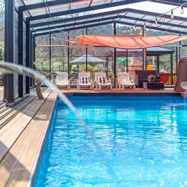 Yangyang Hajodae Ecoheim Four Seasons Heated Pool N Spa Pension，位于襄阳郡的酒店