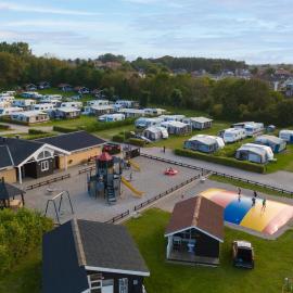 First Camp Holbæk Fjord，位于霍尔拜克的酒店