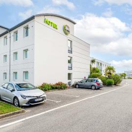 B&B HOTEL Nantes Aéroport，位于布格奈斯的酒店