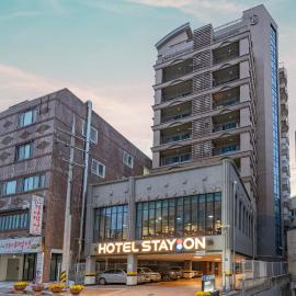 Hotel Stayon，位于巨济的酒店