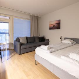 Prestigious Apartment & Enjoy Waterfront Living，位于坦佩雷的酒店