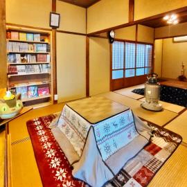 Amino Guesthouse Bench，位于京丹后市的酒店