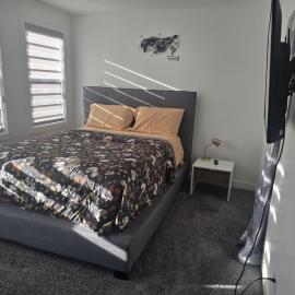 Winnipeg Peace Home，位于温尼伯的酒店