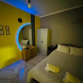 Yellow home Κίτρινο Σπίτι - myHomee，位于克桑西的酒店