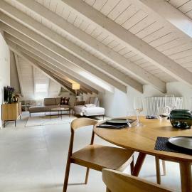 A Casa Loft，位于蒙巴鲁佐的酒店