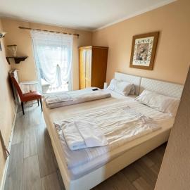 Hotel zur Küferschenke，位于尼尔斯泰因的酒店