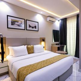 Ringruby Hotel, Oduduwa Way