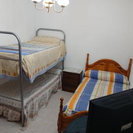 Habitacion Privada 3 personas en Toledo，位于托莱多的酒店